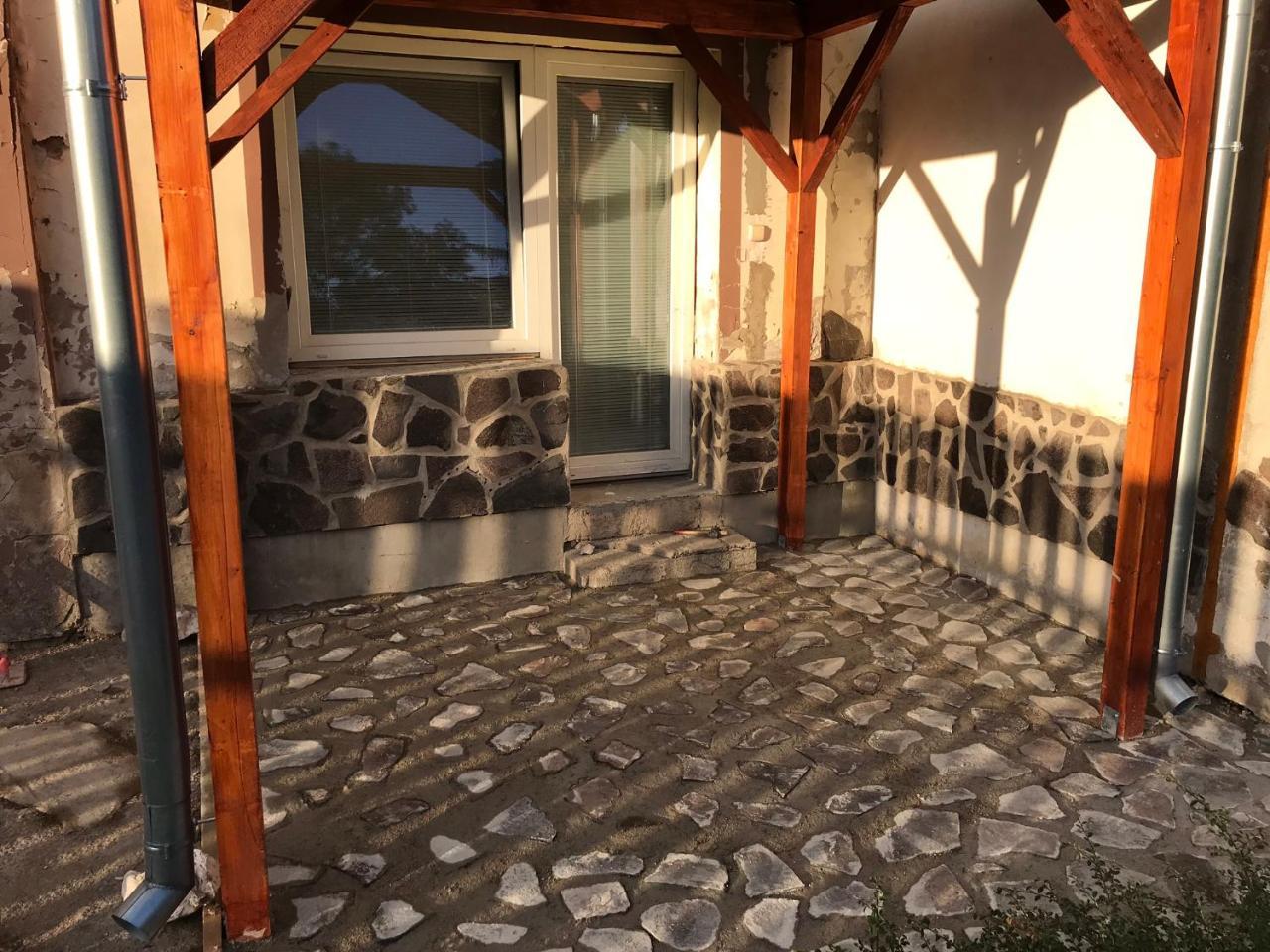 Apartment Dominika Strupcice Exterior foto